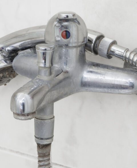 L’eau, ton ennemie cachée ? Pourquoi ta peau souffre sans que tu le saches